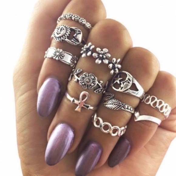 NEW 11PC UNIQUE MOON MIDI RING SET - Picture 1 of 3
